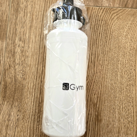 Walking / Running Kit with Waist Pouch,Adjustable Weights & Water Bottle - Picture 3 of 5